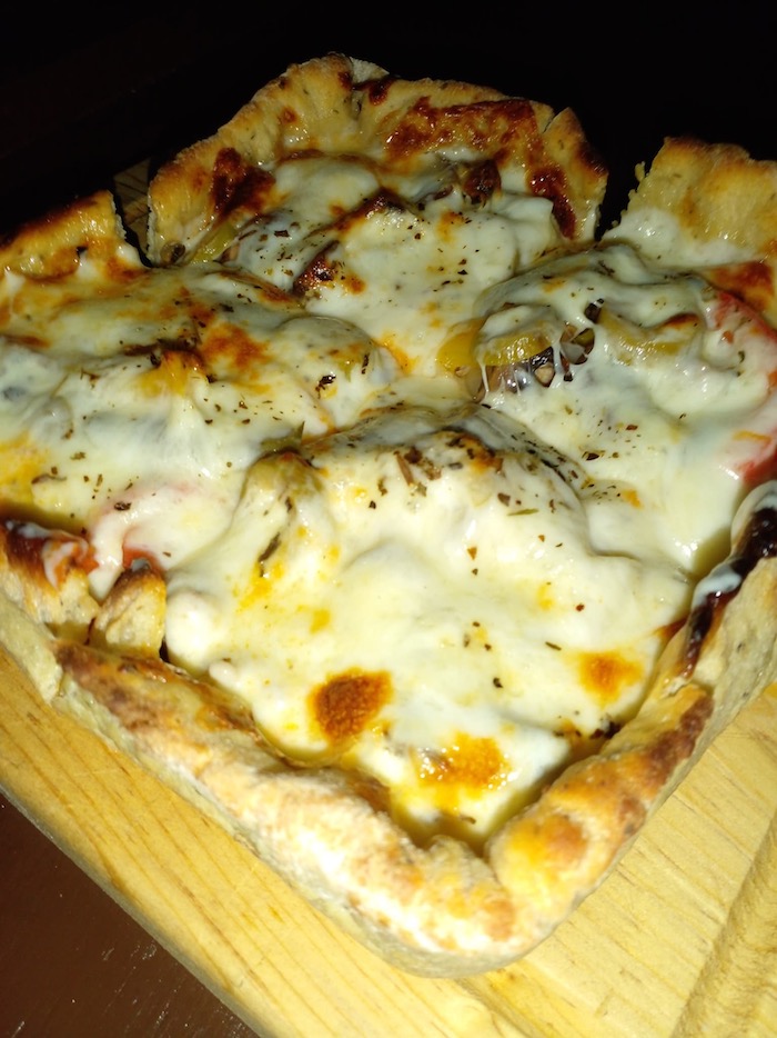cheesy deep dish pizza