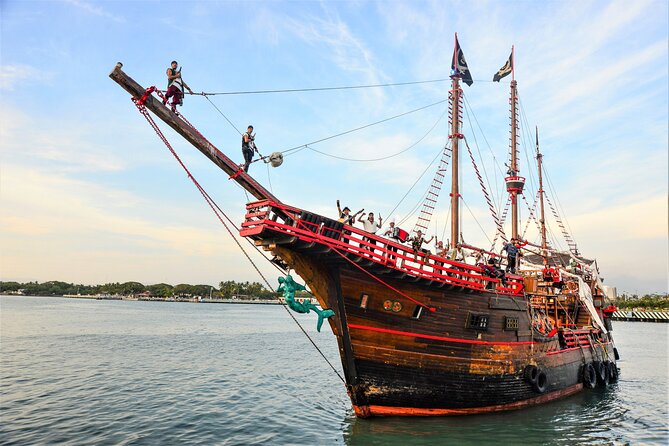 pirate ship booze cruise puerto vallarta