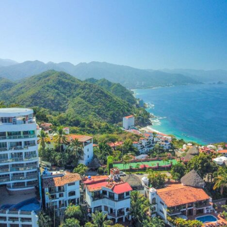 17 Stunning Puerto Vallarta Luxury Hotels