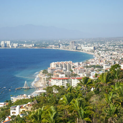 Top 5 Puerto Vallarta Booze Cruises to Party