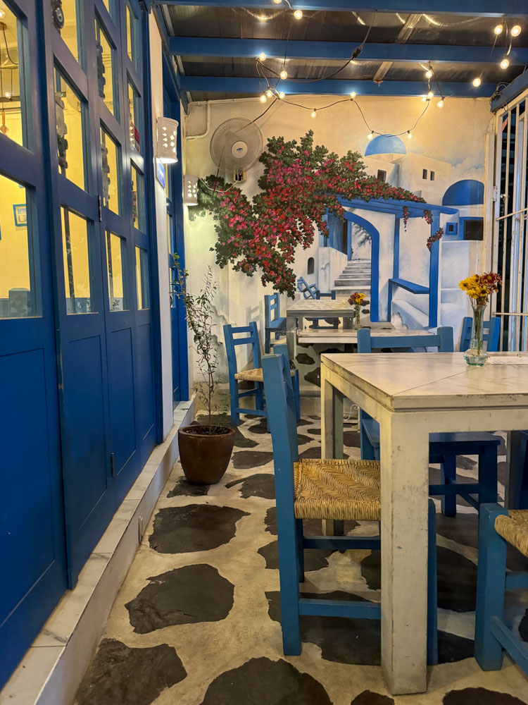 greek style restaurant in versalles puerto vallarta